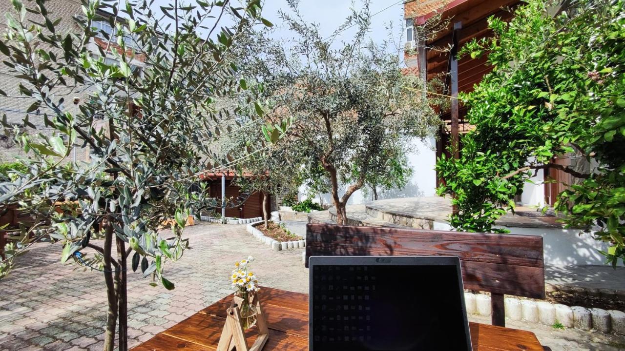 Elvish Garden Boutique B&B Berat Luaran gambar