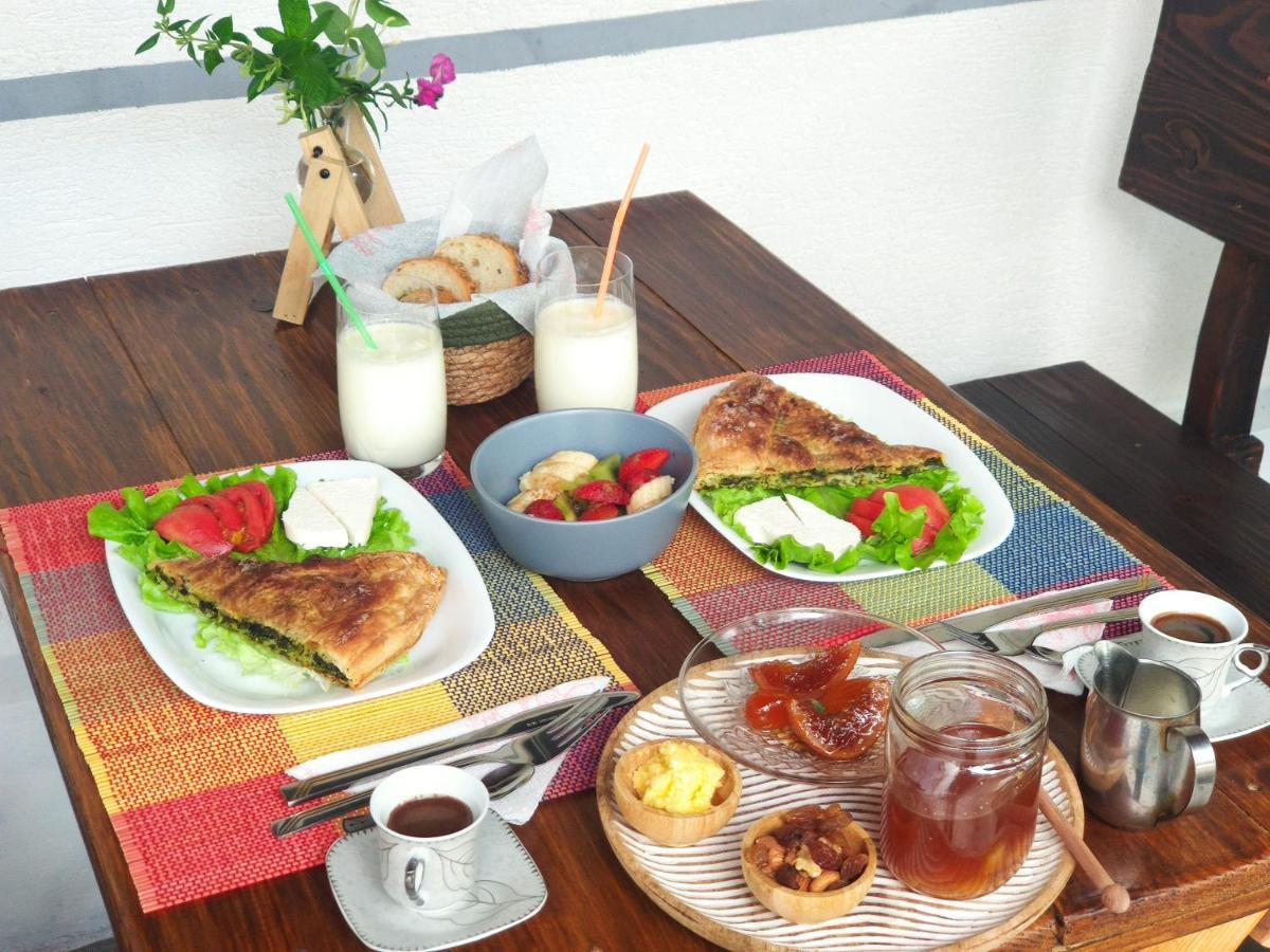 Elvish Garden Boutique B&B Berat Luaran gambar